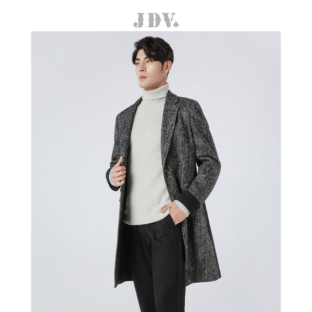 JDV Men's Wear Mall ຂອງພາກຮຽນ spring ແລະດູໃບໄມ້ລົ່ນໃຫມ່ຂອງຄົນອັບເດດ: ແລະ handsome suit collar spliced ​​​​wool ເປືອກຫຸ້ມນອກ woolen ຍາວ