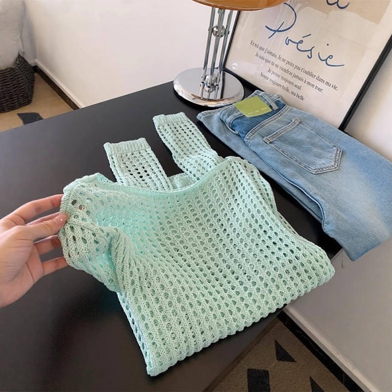 Korean-Style High-End Mint Green Hollow-Out Ice Silk Knit Top for Women, New Spring/Summer Mesh Cover-Up Sun Protection Shirt