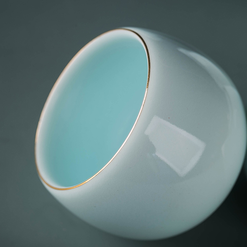 An Abundant paint celadon sample tea cup set on kung fu tea tea service master cup single glass ceramic hat cup gift box