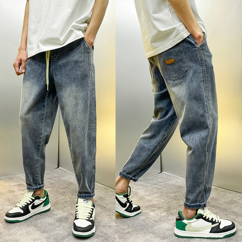 アメリカンレトロスタイルのメンズジーンズ、秋のトレンドクロップドパンツ、2026年新スタイル、ゆったりキャロットパンツ、テーパードカジュアルパンツ