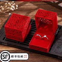 Couple honeymoon wedding ceremony live exchange ceremony with fake ring wedding ring design simple and generous diamond ring