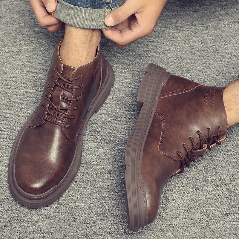 Giày cao cổ nam Martin mùa xuân và mùa thu mới thoáng khí giữa công cụ cắt giày ủng quân đội Phong cách Anh Xu hướng giày cao cổ - Giày ống
