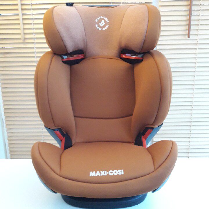 Rodifix AP car carrying children's safety seat 3-12 years old baby Adac