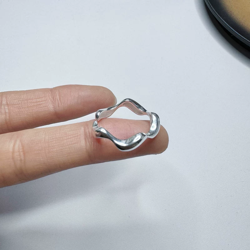 Wavy one size brand small design ring, silver 925 sample