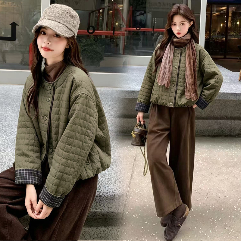 Retro-Style Elegant Quilted Short Cotton Jacket for Women, 2026 Autumn and Winter New Loose-Fitting Stylish Versatile Plaid Patchwork Coat