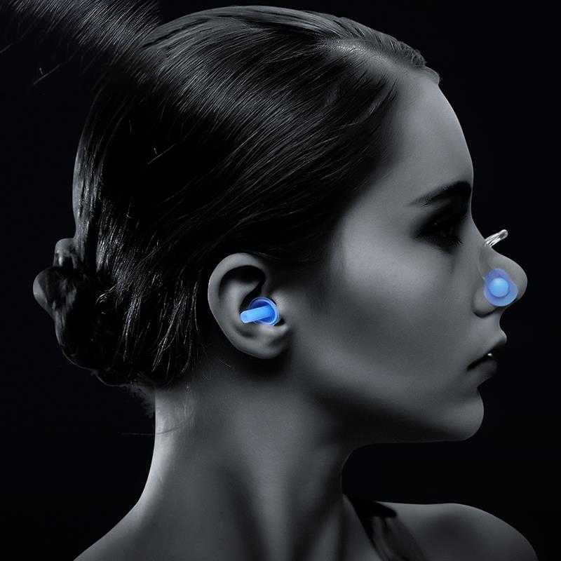 Factory direct sales silicone professional swimming nose clip earplugs set bath waterproof earplugs baby child adult male.