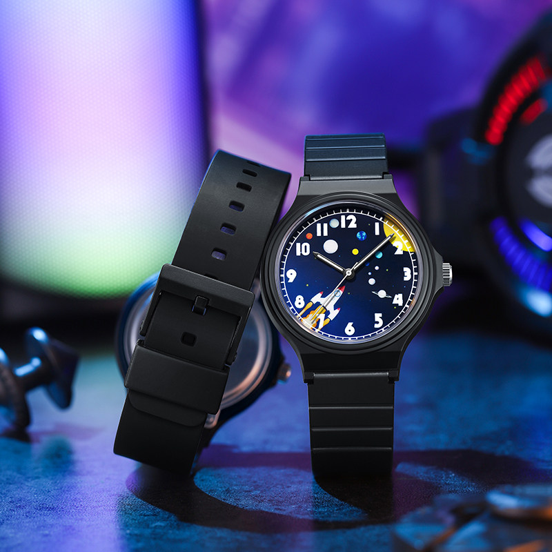 Space Children Watch Boy and Girl Boy and Girl Water Waterproof and Silent Pointer