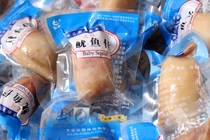 Dalian Donglin carbon grilled squid 500g cuttlefish squid shredded seafood snacks Open bag ready-to-eat seafood products