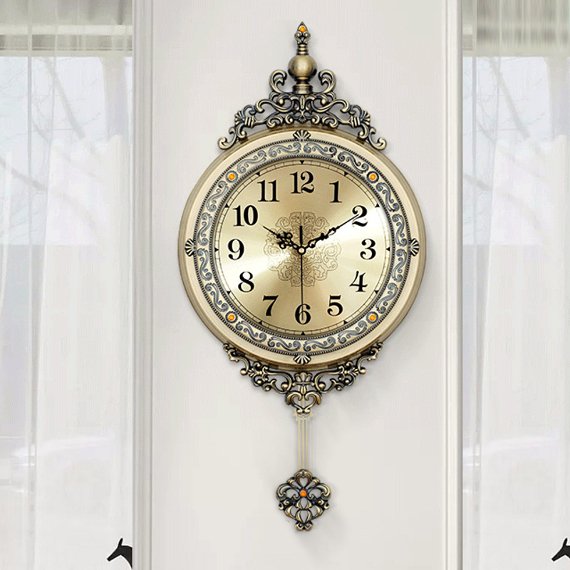 European-style wall clock living room metal fashion atmospheric clock silent household creative wall retro-light luxury watch