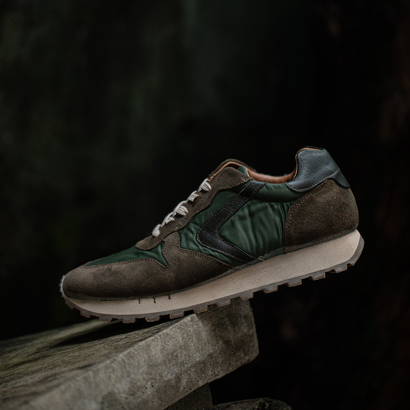 Zhou Ying's Original Niche Patchwork Thick-Soled Retro Casual Men's Shoes, Mud-Dyed, Distressed, Handmade Sports Casual Shoes, Forrest Gump Shoes Zhou Ying's Original Niche Patchwork Thick-Soled Retro Casual Men's Shoes, Mud-Dyed, Distressed, Handmade Sports Casual Shoes, Forrest Gump Shoes