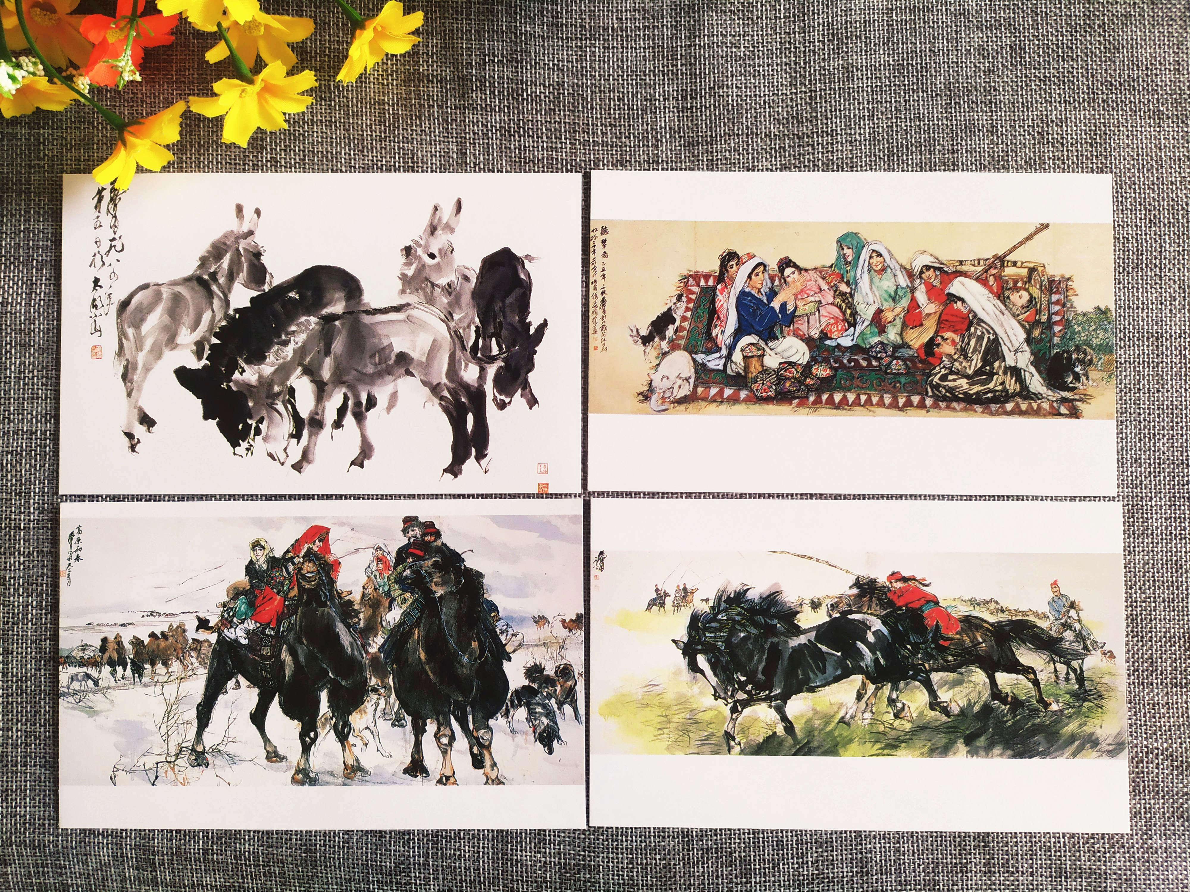 China's modern virtuoso selection of yellow album postcards 10 A set of Chinese feng shui ink collection of copy cards