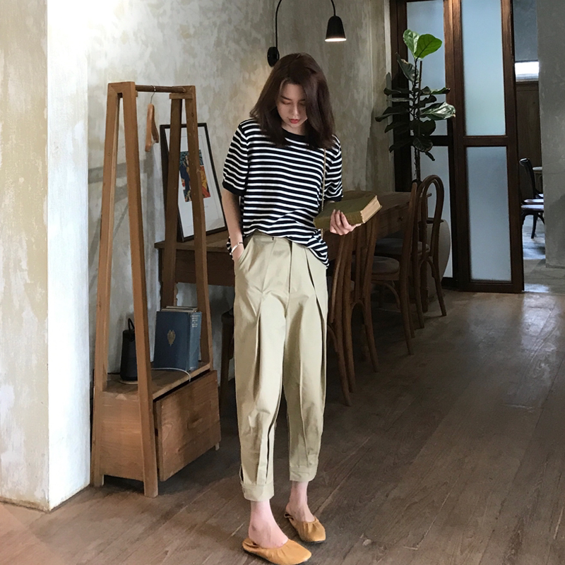 2022 Summer season net red fashion Temperament Fried Street Light Cooked Professional Suit Pants Foreign Pie minus two sets of small scents