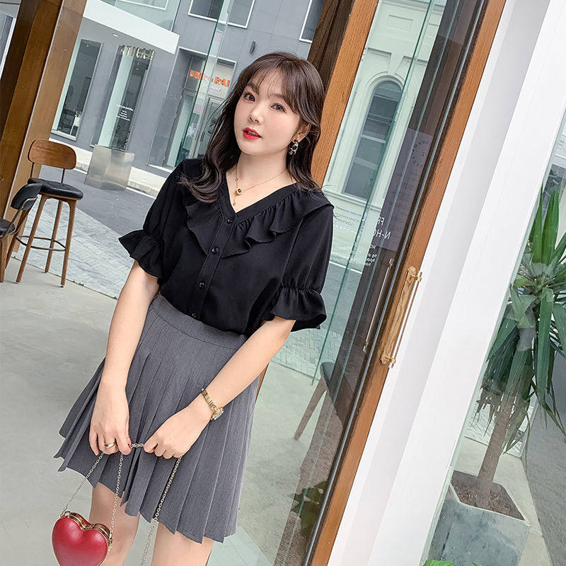 South Korea 2021 summer dress new large size shirt woman design sensation small crowned snowspinning shirt V collar fat mm skinny blouse