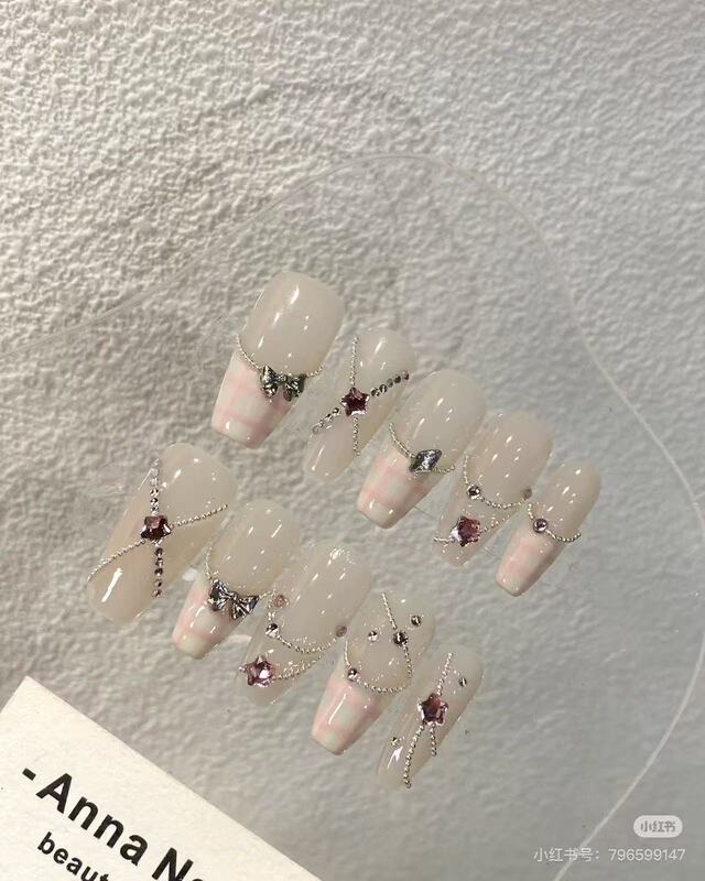 Handmade Detachable Nail Tips with Dazzling Sparkle, Blind Box Style Handmade Detachable Nail Tips with Dazzling Sparkle, Blind Box Style