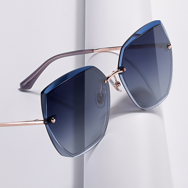 Helen Keller's new sunglasses women drive against UV glasses polarized big face sunglasses women slim H8918