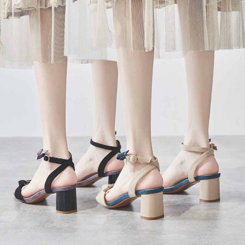 High-heeled sandals female fairy style 2021 summer new net red bow thick heel Roman shoes all-match one-word belt sandals