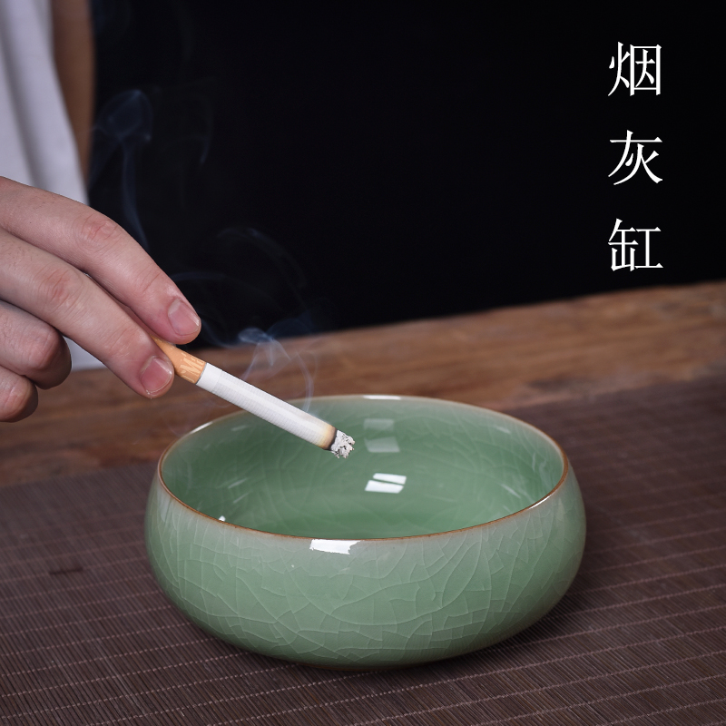 Longquan Celadon Large Ashtray Ceramic Smoke Cylinder Fashion Personality Creativity European Retro Home Windproof Ashtray