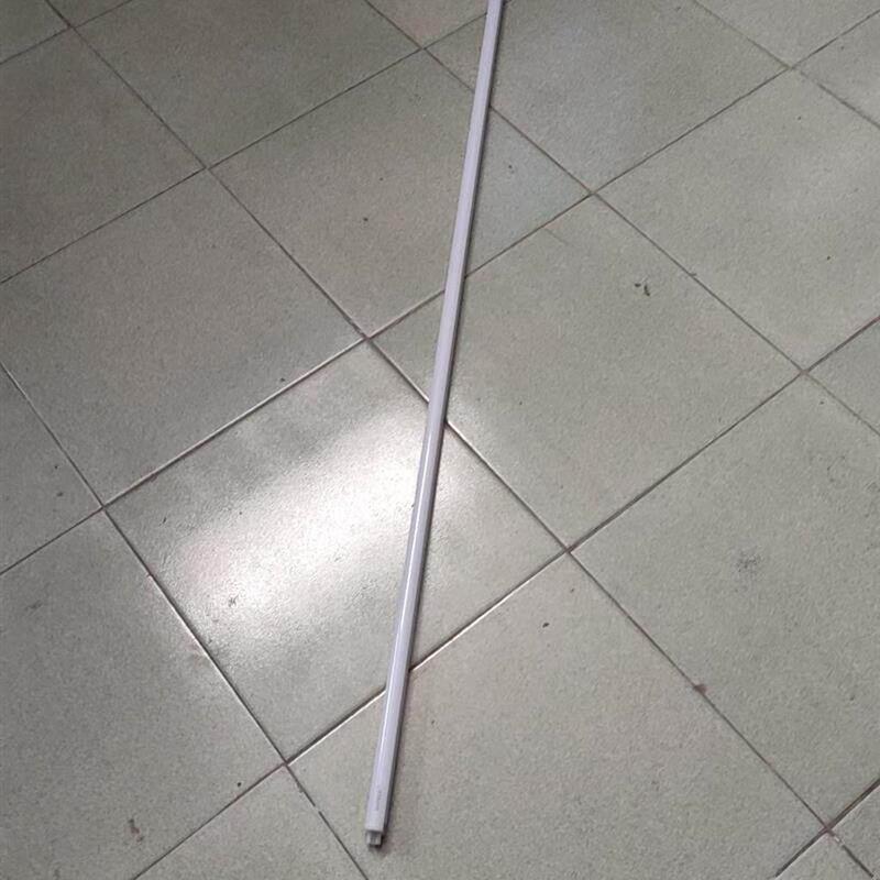 Negotiable Price for 1.5m T5 Led Light Tubes, 22 Watts 4500K Negotiable Price for 1.5m T5 Led Light Tubes, 22 Watts 4500K