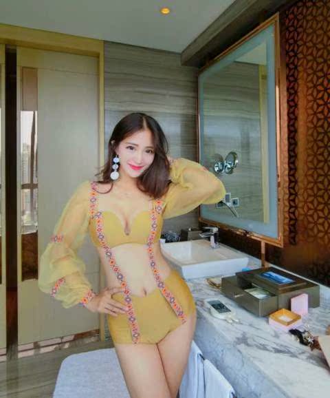 Sexy Thái kỳ nghỉ áo tắm đi biển 2019 ngực nhỏ eo cao Xiêm bikini ba điểm tụ tập áo tắm giảm béo - Bikinis đồ tắm bikini