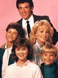 Disc Player DVD (Growing Pains Seasons 1-7) Chinese Pronunciation 166 episodes 10 discs