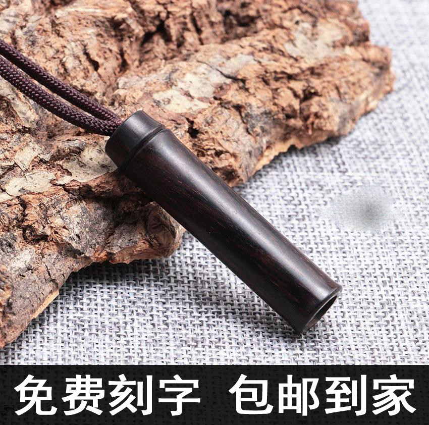 Pendant storage that can hide things, bottled pills, safety charm pendant, hollow pendant, can be opened to store things