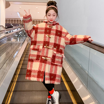 Girls quilted woolen coat 2023 autumn and winter new style childrens style mid-length horn button woolen coat winter
