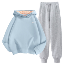Pull back casual sports suit for women in winter 2024 new loose and small winter clothing to keep warm and match a complete set Z