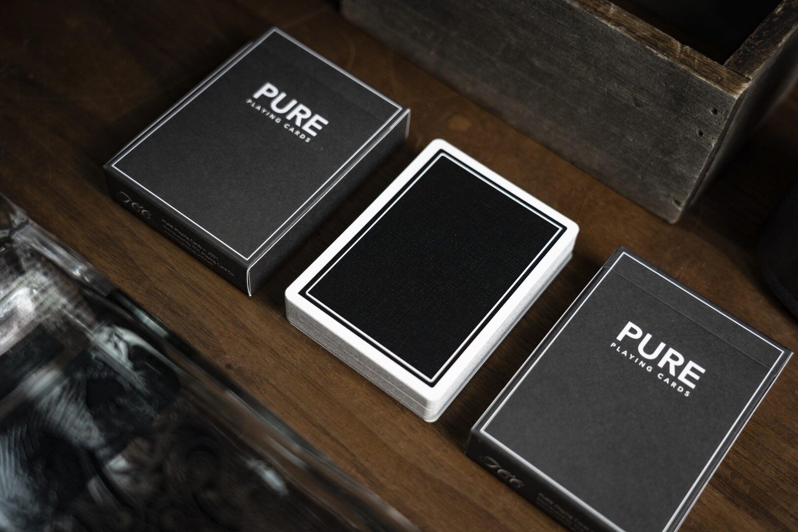 Pure Yu Mei Black Blue Mark Flower Cut Poker Magic Card Practice Card Creativity