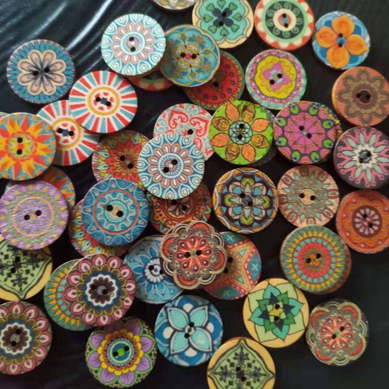 50 100pcs Pack of 20 25mm bohemian wooden buttons round two eyes retro buckle handmade diy wooden buckle
