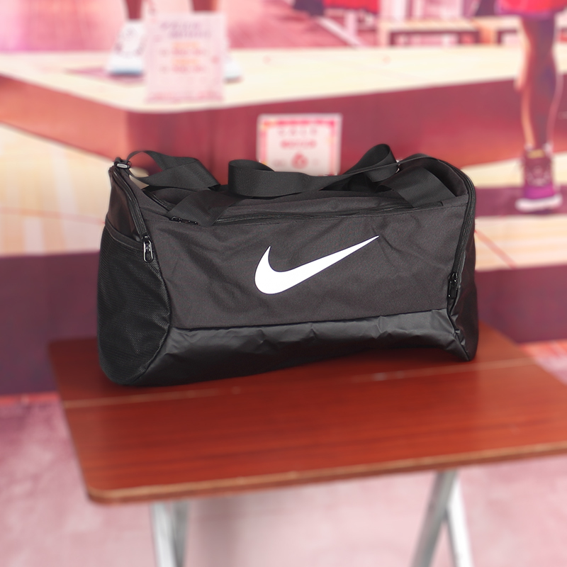 Nike Large-Capacity Gym Bag Unisex Sports Travel Bag Handbag Black Casual Tote Bag Shoulder Bag