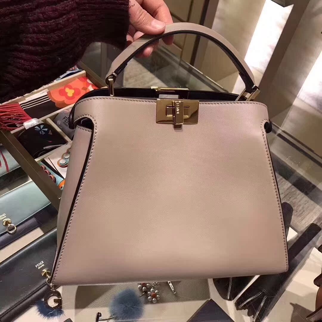Style 19Domestic purchasing agent quality goods Cofandi Litchi peel peekaboo kitten Little monster Bucket bag One shoulder Messenger Female bag