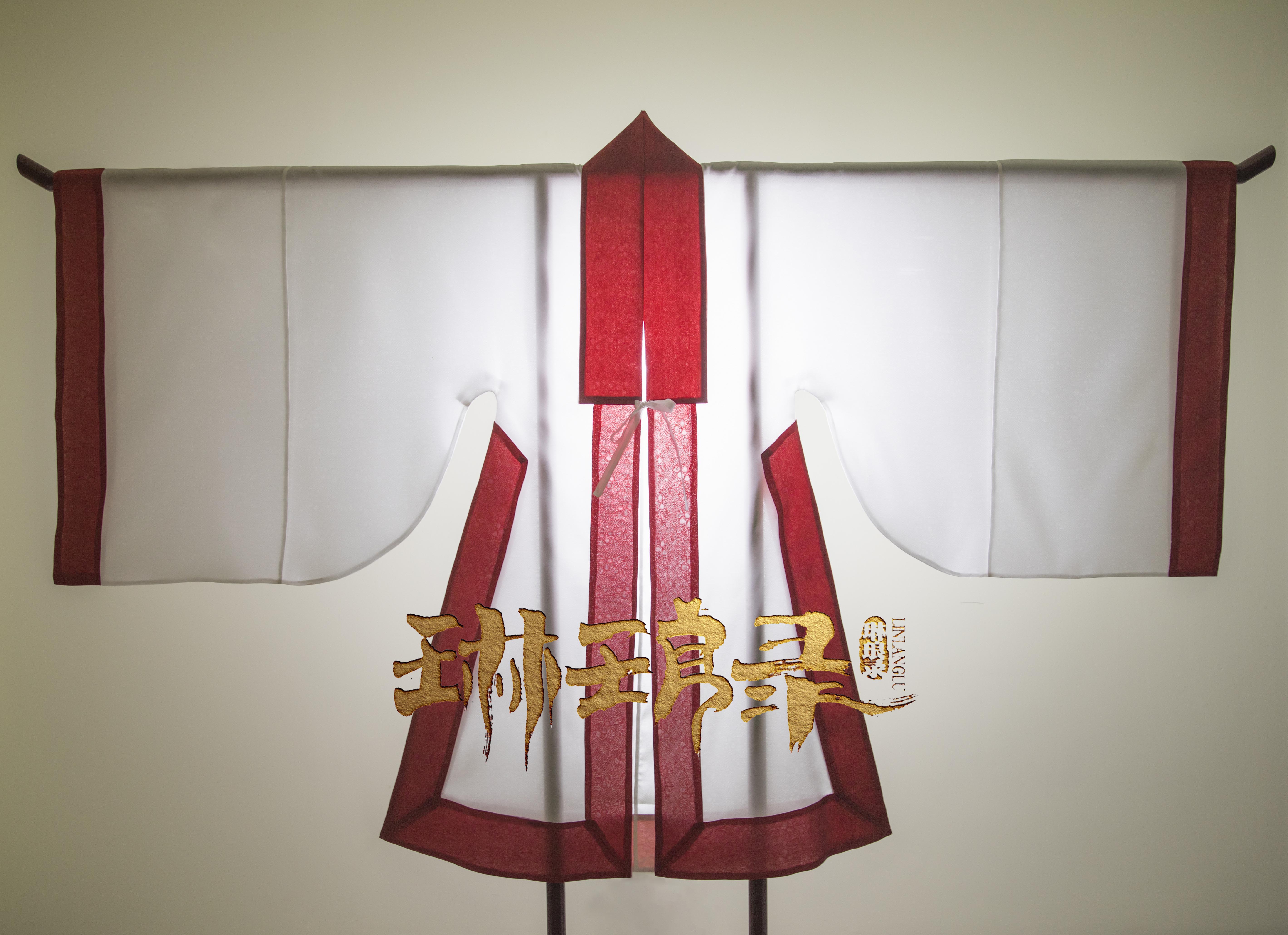 Linlanglu Folded Peach Pattern Dark Flower Gauze Cloak