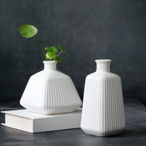 White Vase Ceramic Pendulum Pieces Living Room Flower Arrangement Creativity Minimalist Floral Water Bacon small vase porcelain Ceramic Pendulum