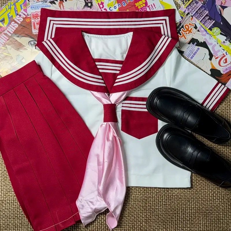 BLの赤いスカーフのセーラー服、日本のブランド、JK制服、新しいかわいい女の子
