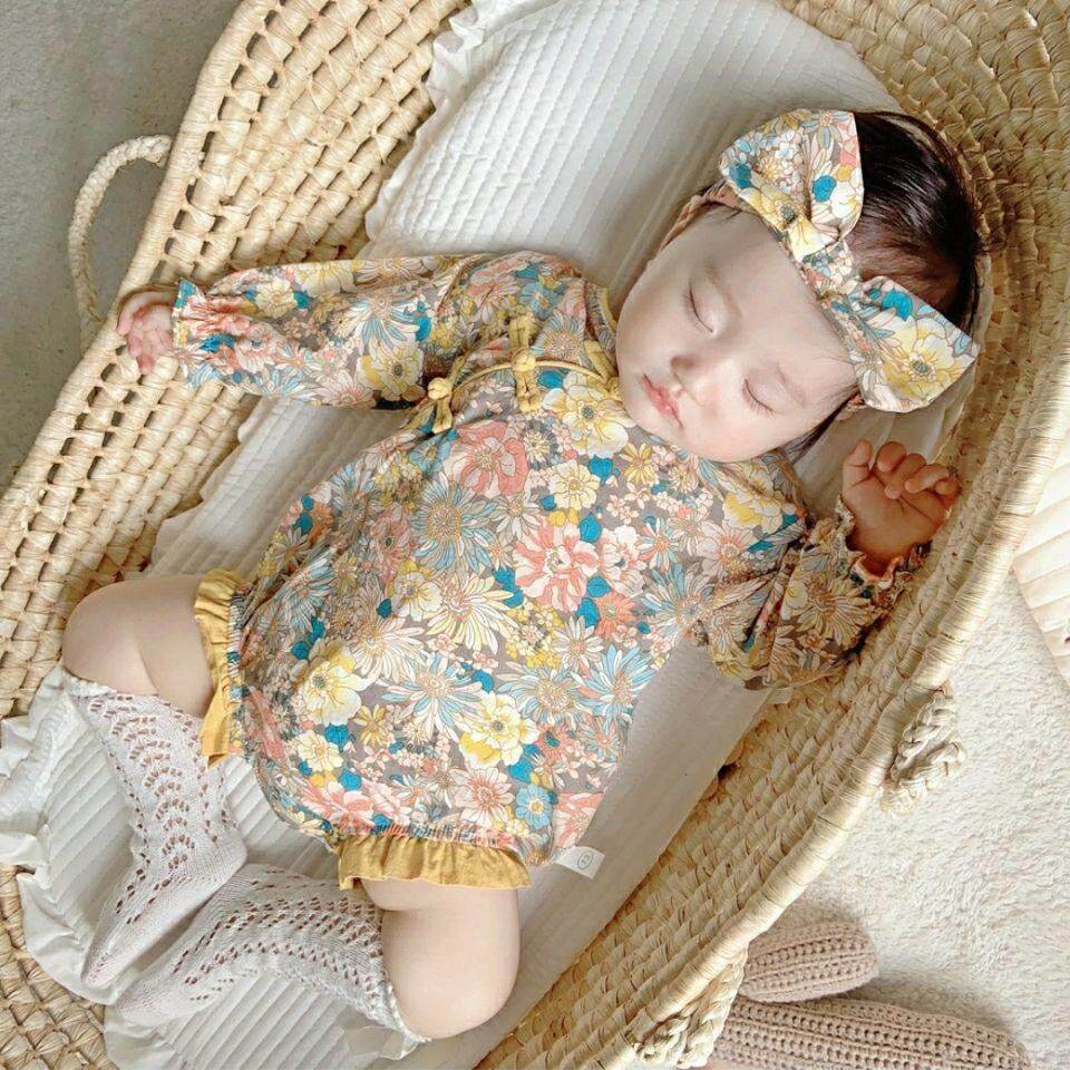 2022 Female Baby Summer Clothing Purple Crushed Flowers China Wind Qipao Bag Farting Newborn Thin Triangle Khae Climbing Suit