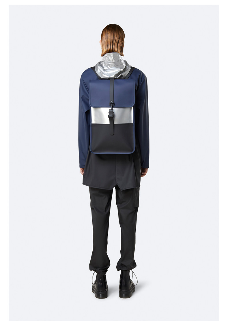 Color-Black-Backpack-деталь_04.jpg