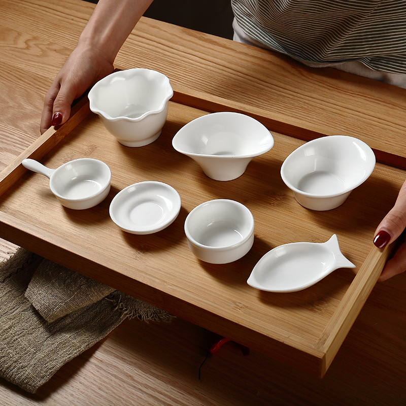 Creative ceramic Home Vinegar Dish Chopsticks Rack Small Dish Hotel Saucer Dish White Personality Hotpot Sauce Dish Hot Pin