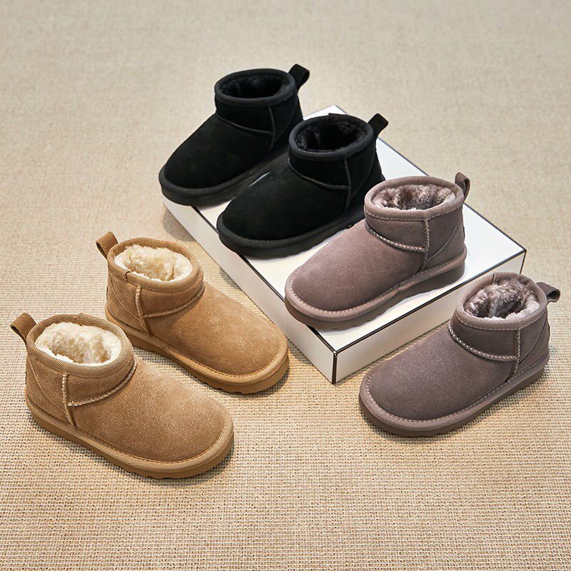 Children's snow boots 2021 Winter boys Bull Peel Plus Suede Thickened Zhou Winter Rain The Same Children's Baby Cotton Shoes