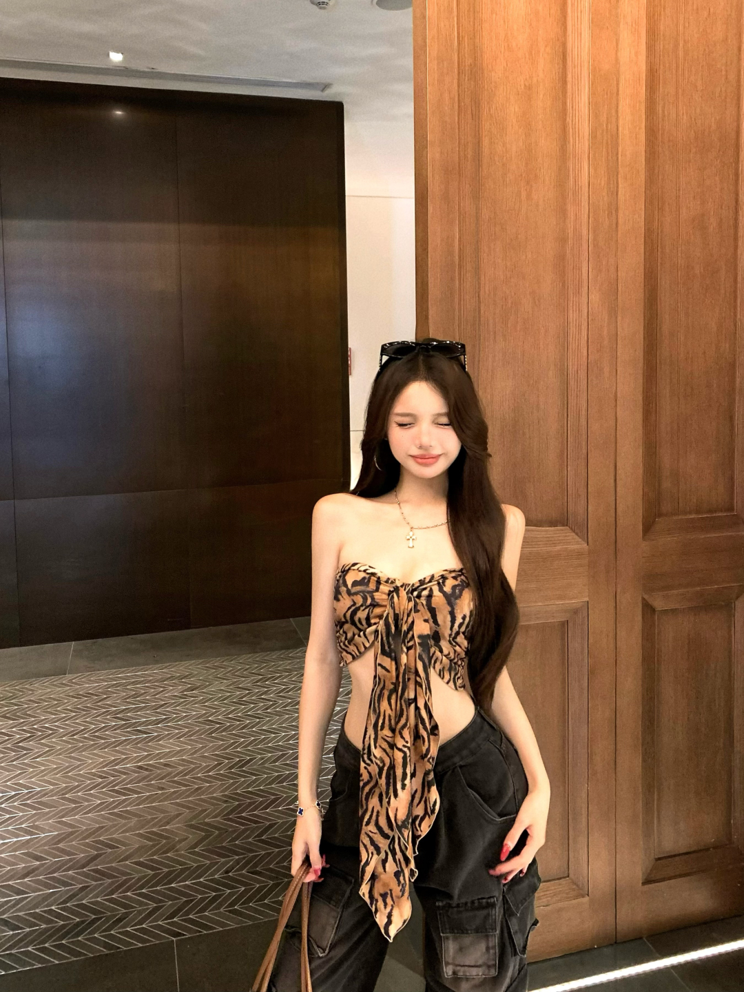 American Style Spicy Girl Leopard Print Backless Tube Vest Women Summer Sleeveless Chest Wrap Design Pure Desire Ribbon_voghion.com