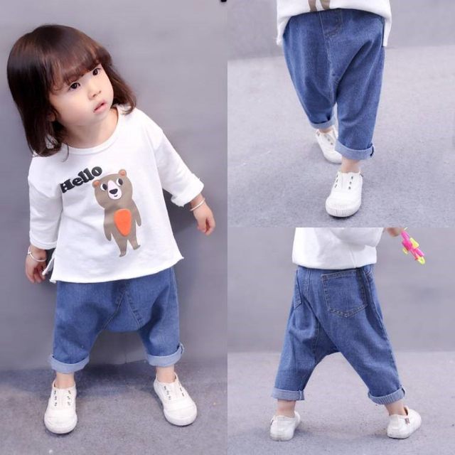 female sagging pants