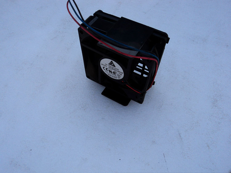 Taida EFB0812EHF Server Fan Dawn A620r Dedicated Fan Beijing plenty of spot