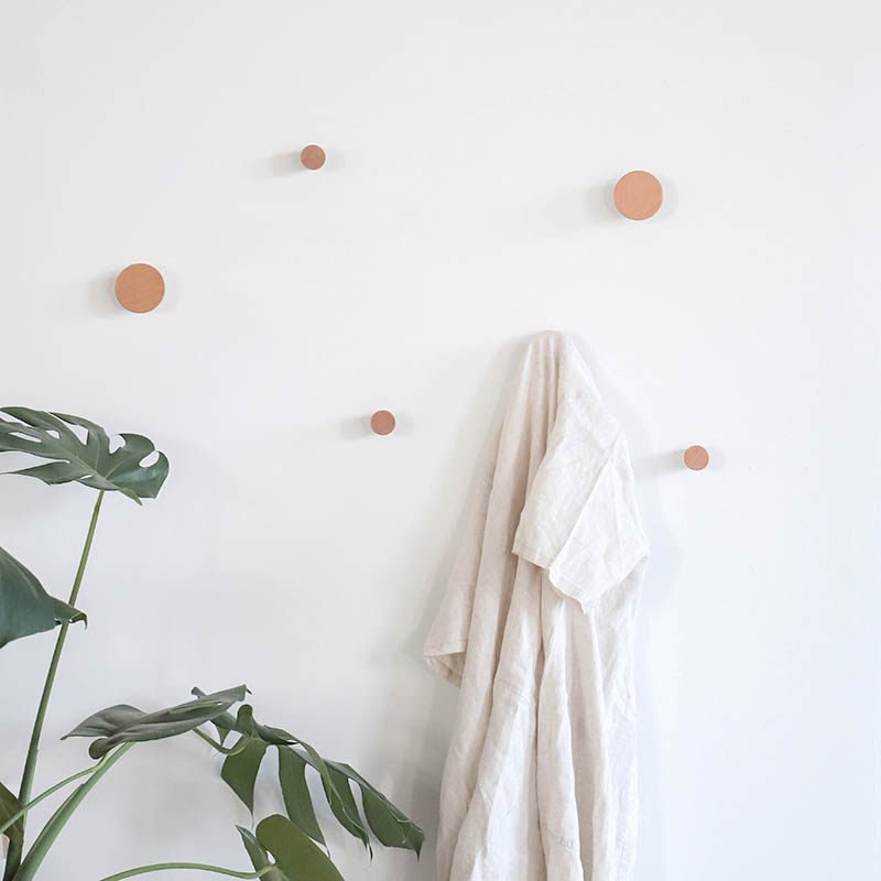 Hook Single Wood Mini Entrance Woody Wall Solid Wood Nordic Ins Xuan Guan Creativity Free to punch hanging clothes hook