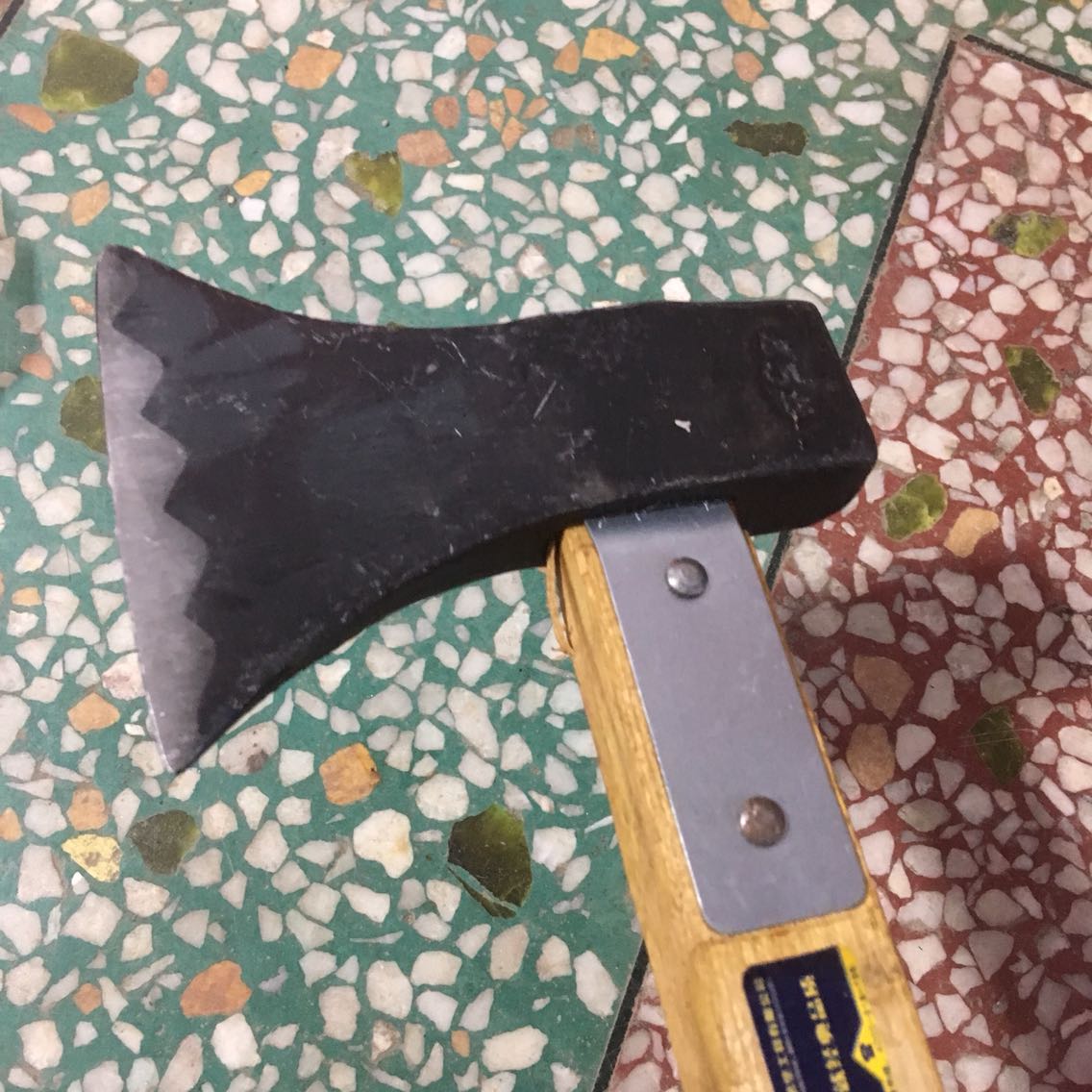 45# Plastic-coated wooden handle axe cutting trees, sticks, firewood, small axe, woodworking axe, battle axe, household axe