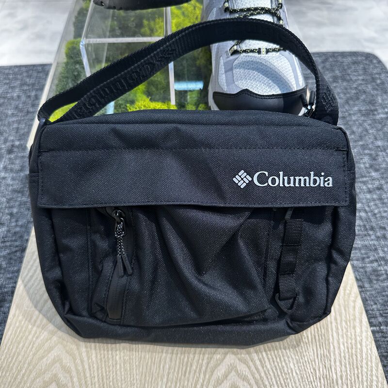 2026 Spring and Summer New Columbia Outdoor Couple Casual Portable 4L Shoulder Bag Uu4670