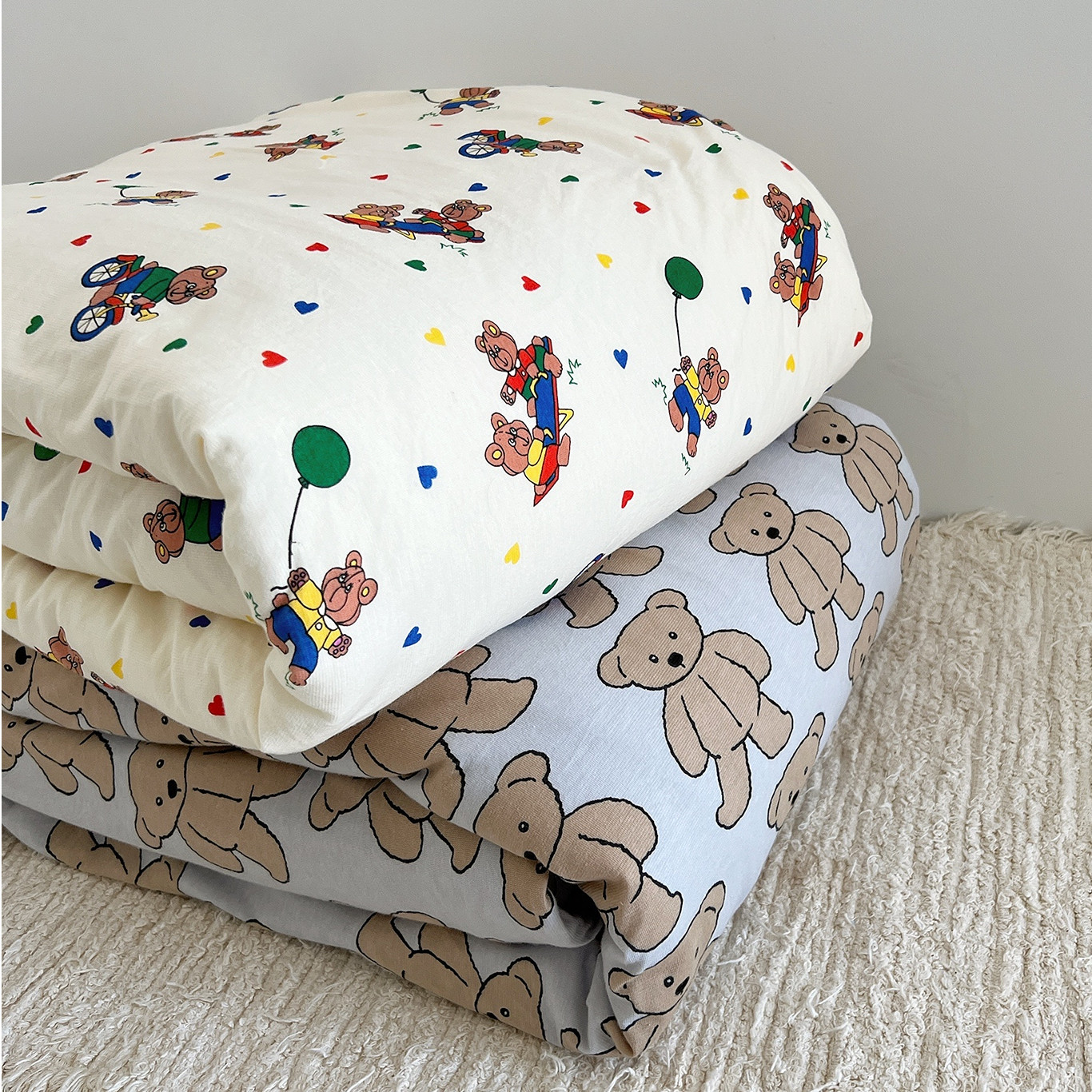 All cotton children are covered with a single 150 × 200 baby covered 120 × 150 baby kindergarten parent-child bedding
