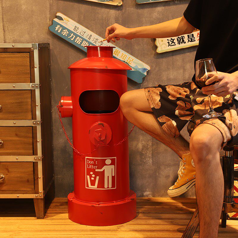 Retro industrial style wrought iron fire hydrant trash can household atmospheric high-end commercial ashtray creative outdoor smoke extinguisher