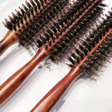 Главные щетины расчесывают галерею волос, расчесывавшиеся вьющиеся вьющиеся круглое, загрязненные роликовыми свитками расчесывали мужчину и женскую семью