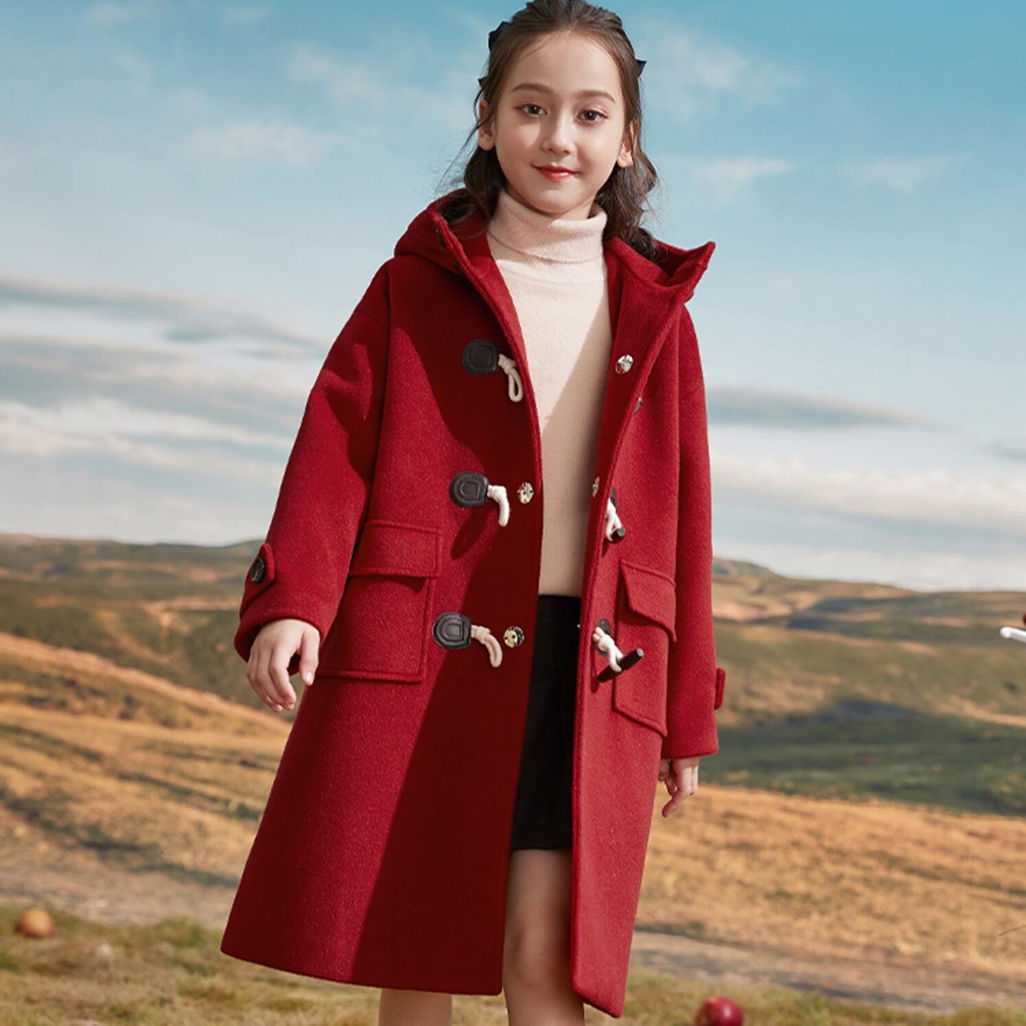 Girls' woolen coat, children's woolen coat, medium-length version, horn buckle