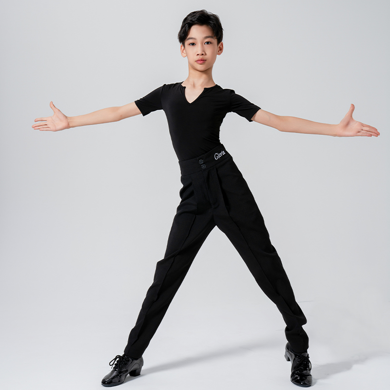恰似翩翩少年舞者:歌瑞亚新款夏季男少儿拉丁舞上衣