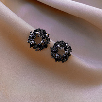 Black Flowers Earrings 2021 New Tides Small And Delicate Minimalist Earrings Senior Feel Light And Luxurious Ear Accessories
